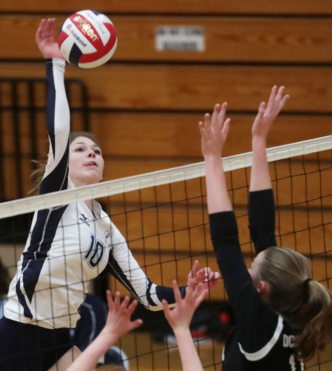 Prep girls volleyball photo: McFarland vs Dodgeville WIAA Division 2 regional semifinal